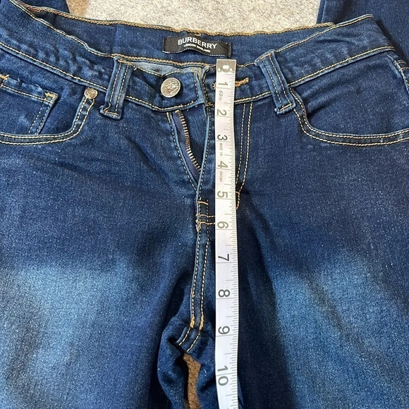 Burberry Dark Wash Denim, Size 5. - Picture 6 of 11